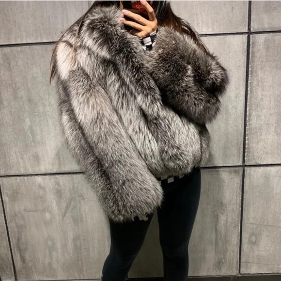 Real Silver Fox Fur BRAND NEW Jacket - Picture 3 of 12
